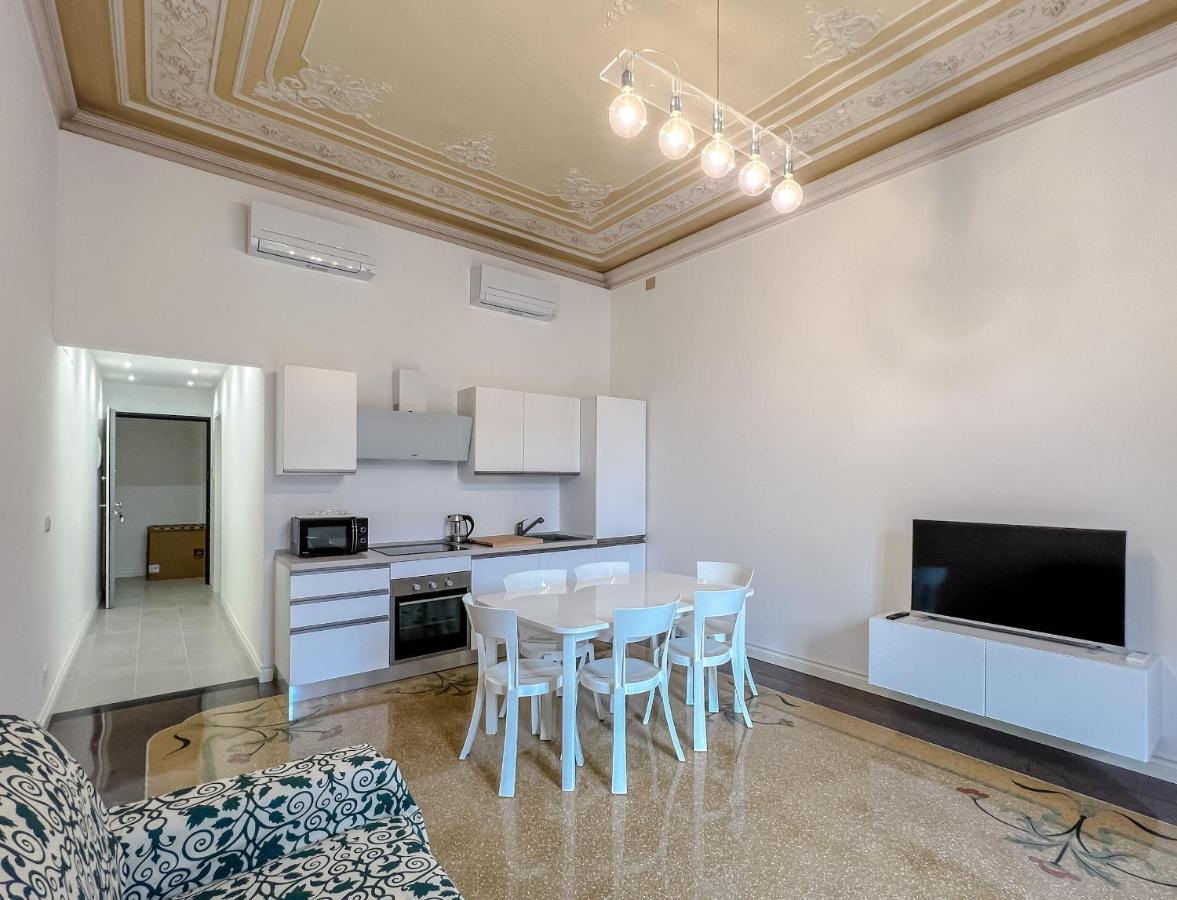 Appartamenti In Villa Del '900 Varazze Ngoại thất bức ảnh